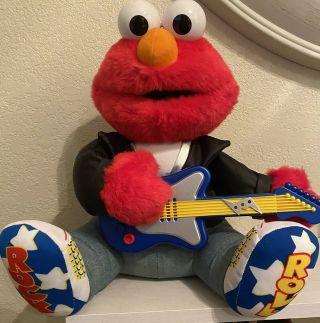 Rock N Roll Elmo Guitar Plays Music Sings And Shakes Vintage 1998 Tyco