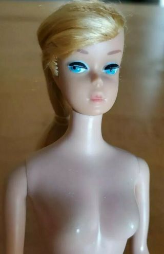 Pretty Vintage Ash Blonde Swirl Ponytail Barbie Doll