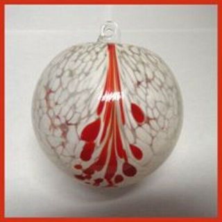 Hanging Glass Ball 4 " Diameter Frosted White With Red Swoosh Hgb9