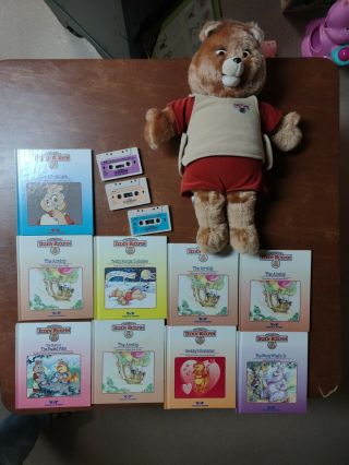1985 Vintage Teddy Ruxpin Complete With Tapes And Books