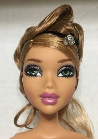 Barbie My Scene Fashion Week Nia Doll Strawberry Blonde Hair Rare