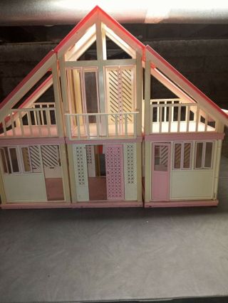 Vintage 1978 Mattel Barbie Pink Dream House Fixer Upper But
