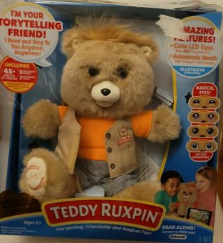 2017 Teddy Ruxpin - Official Return Of The Storytime And Magical Bear