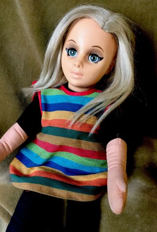 Vintage 1964 Mattel Scooba Doo Beatnik Talking Doll.  Well (talks)