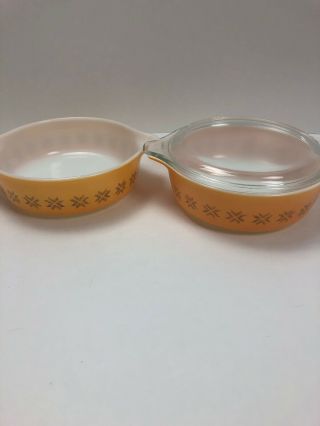 Vintage 2 Pyrex Town & Country Casserole Dishes 471 1 Pt W 1 Lid