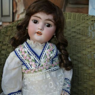 Antique German Bisque Doll Head Simon Halbig S H 1079 - 8 1/2 DEP Germany 2