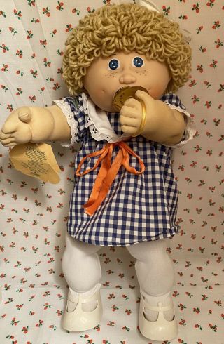 Cabbage Patch Kid 1984 Jesmar Girl With Freckles Loop Hair And Pacifier