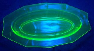 Uranium Vaseline Cambridge Green Depression Glass Oval Bowl Celery Dish Vtg