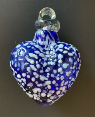 Blown Glass Heart In Blue And White “speckle” Design – Small
