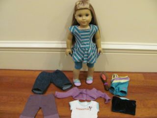 American Girl - Mckenna 2012 Doll Of The Year