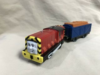 Thomas Train Engine Trackmaster Motorized Battery Operated Talking Salty T4191