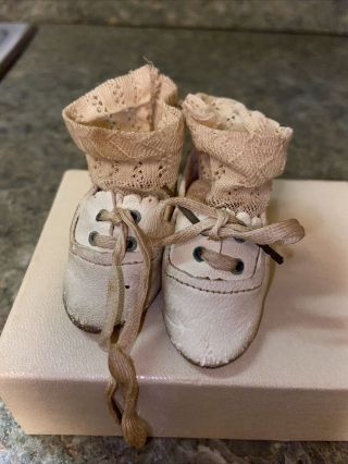 Antique 2.  5 " Doll Shoes White Leather For French Bisque Or German Doll With Socks