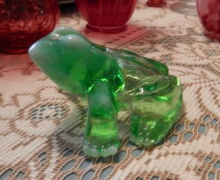 Mosser Glass 4 1/2 Inch Vintage Green Opalescent Art Glass Frog - For Your Pond