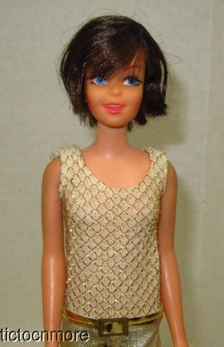 Vintage Mod Era Barbie Casey Doll No 1180 Tnt Dark Brunette W/ Suit No Green