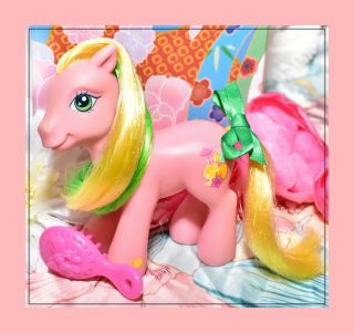 ❤️my Little Pony G3 2005 Pineapple Paradise Sunny Scent Pony Butterfly Island❤️