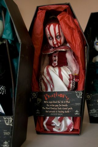 Mezco Living Dead Dolls - Series 15 Spirit Board - Countess Bathory - Opened