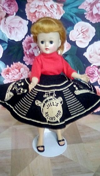 Vintage Vogue Jill doll 1957 with multiple outfits,  tags 2