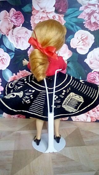 Vintage Vogue Jill doll 1957 with multiple outfits,  tags 3
