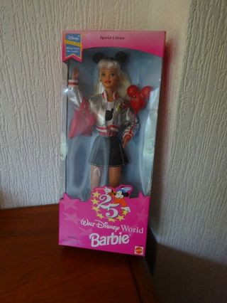 Walt Disney World - 25th Anniversary - Special Edition Barbie -.