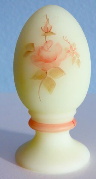 Fenton Art Glass Roses On Custard Pattern Pedestal Egg.  Signed By Lisa W