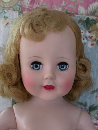 Lovely Vintage Madame Alexander 1952 " Madelaine " Multi - Jointed,  17 Inches