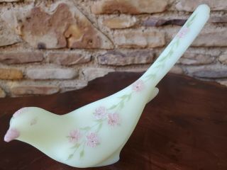 Fenton Hand Painted Signed Custard Glass Bird Dove Pale Yellow With Pink Daisies