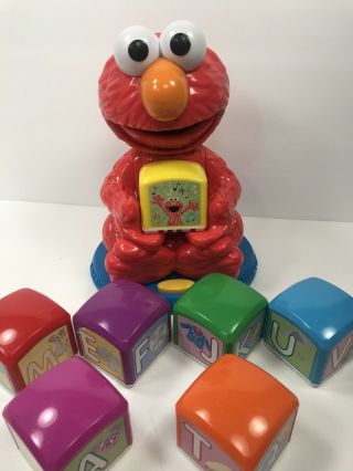Sesame Street Elmo Find & Learn Alphabet Blocks Hasbro Talking Learning Toy Gb93