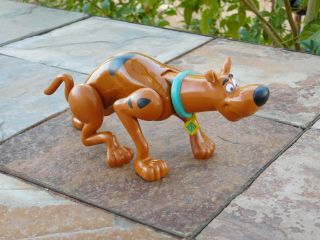 8.  5” Scooby Doo Dog Toy Action Figure 1999 Equity Marketing Hanna - Barbera