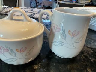 Vintage Corelle Pink Trio Creamer And Covered Sugar Bowl White Swirl Pattern