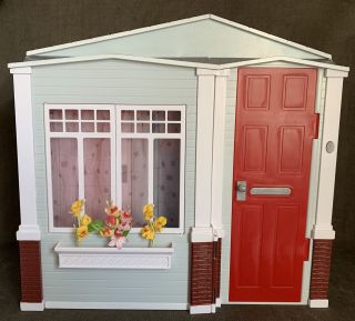 Mattel 2005 Barbie Totally Real Home Folding House W/sounds & Accessories