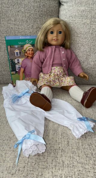 American Girl Doll – " Kit Kittredge " - Retired - 18 " With Clothes & Accessories