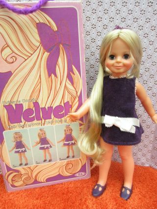 Vintage Ideal Velvet Doll - - Crissy 