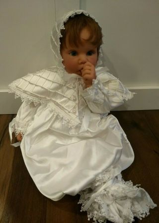 Lee Middleton Dolls Reva Schick Baby Girl White Gown Christening 358/500 Limited