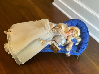 Franklin Heirloom Porcelain Doll 1988 Sleeping Beauty W/chaise And Accessories