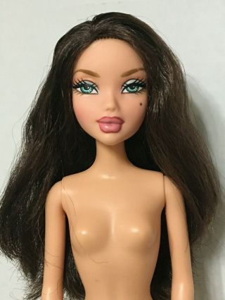 Barbie My Scene Delancey Doll Brunette Highlighted Hair Rare