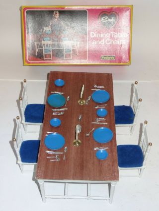 Vintage,  1970s Sindy,  Dining table and chairs I piece missing. 2