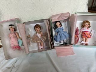4 Vintage Madame Alexander Dolls In Boxes & 2 On Stands. 2