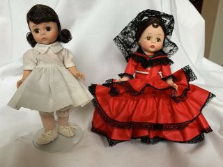 4 Vintage Madame Alexander Dolls In Boxes & 2 On Stands. 3