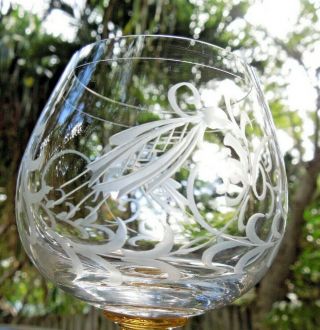 Roemer/Römer Theresienthal Goblet clear/amber Etched Glass Spiraled stem 5 1/4 
