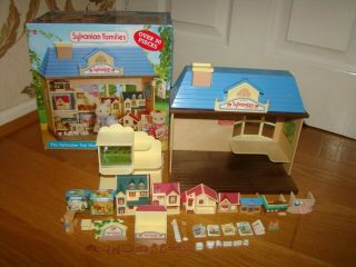 Sylvanian Families Retired Toy Shop,  Vintage Calico Critters Boxed