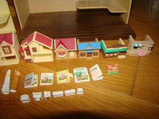 Sylvanian Families Retired Toy Shop,  Vintage Calico Critters Boxed 3