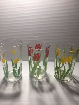 3 4 " Swanky Swigs Colorful Juice Glass Bright Red & Yellow Tulips Flowers