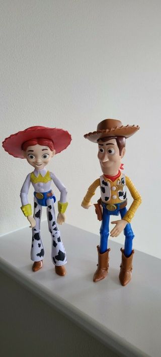 Disney Pixar Toy Story Figures Sheriff Woody Jessie Ducky & 3 Space Aliens 3