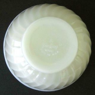 Vintage Fire King White Swirl Mixing Bowl 7 Inch 3