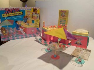 Vintage 1987 Mattel Barbie Ice Cream Shoppe Complete And Accessories