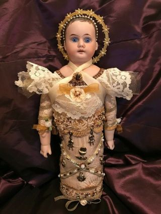 Cristo Bambino Swaddling Baby Jesus Doll Santo 11.  5 " Antique German Bisque Head