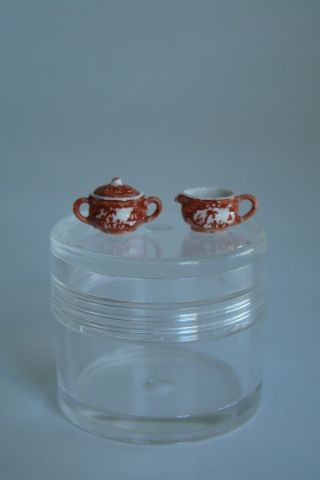 Vintage Artisan Jean Yingling Miniature Porcelain Creamer And Sugar Bowl 1980s