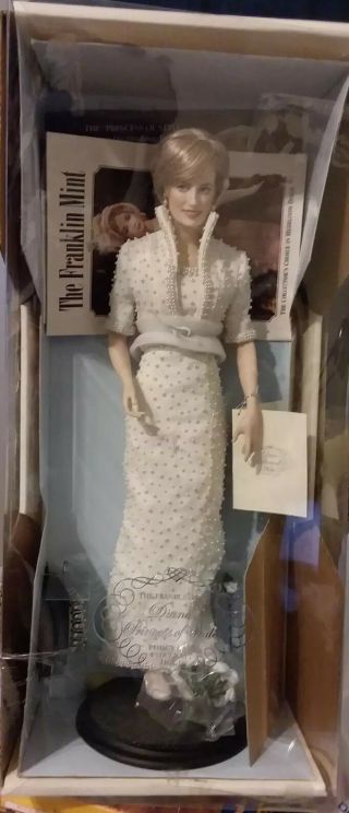 The Franklin Diana,  Princess Of Wales Porcelain Portrait Doll