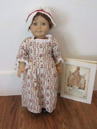 Felicity American Girl Doll Pleasant Company,  W/ Meet Outfit & Book - Retired