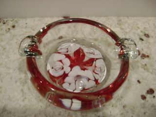 Vtg Hand Blown Art Glass Red & White Trumpet Flower Ashtray Paperweight